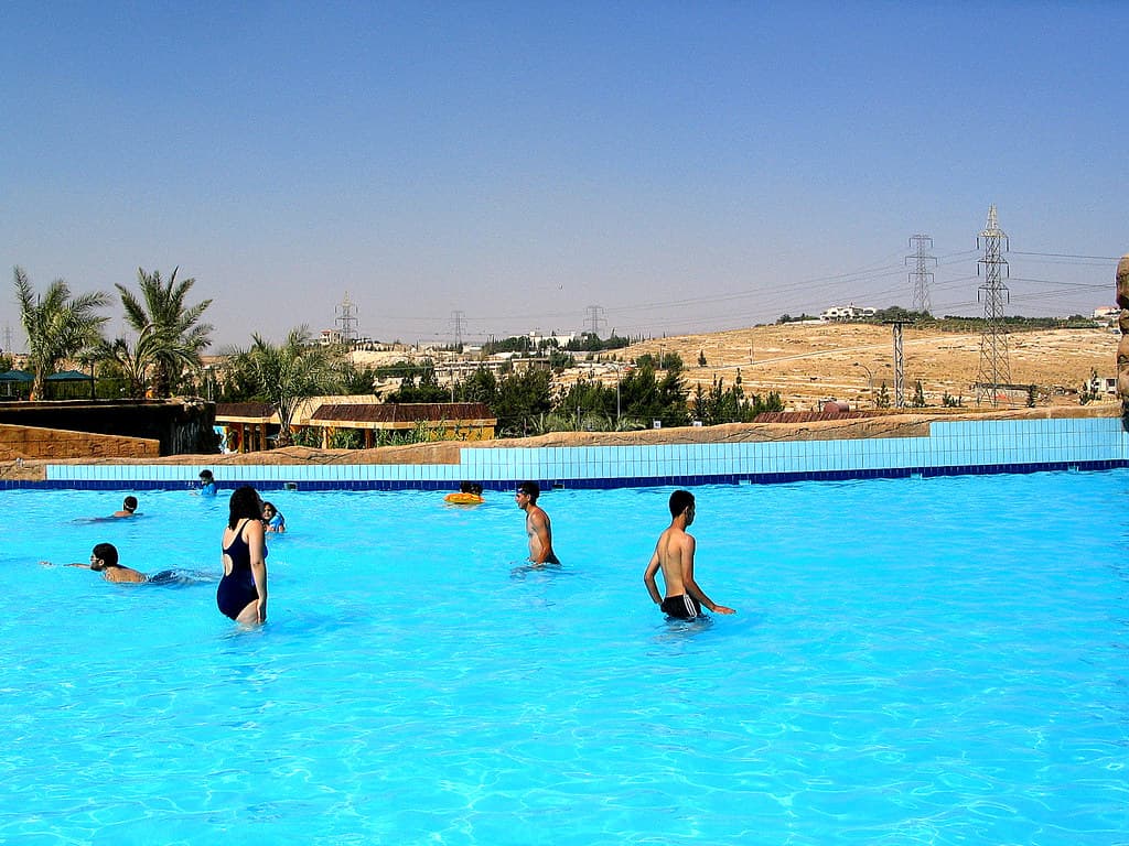 פארק המים בעמאן