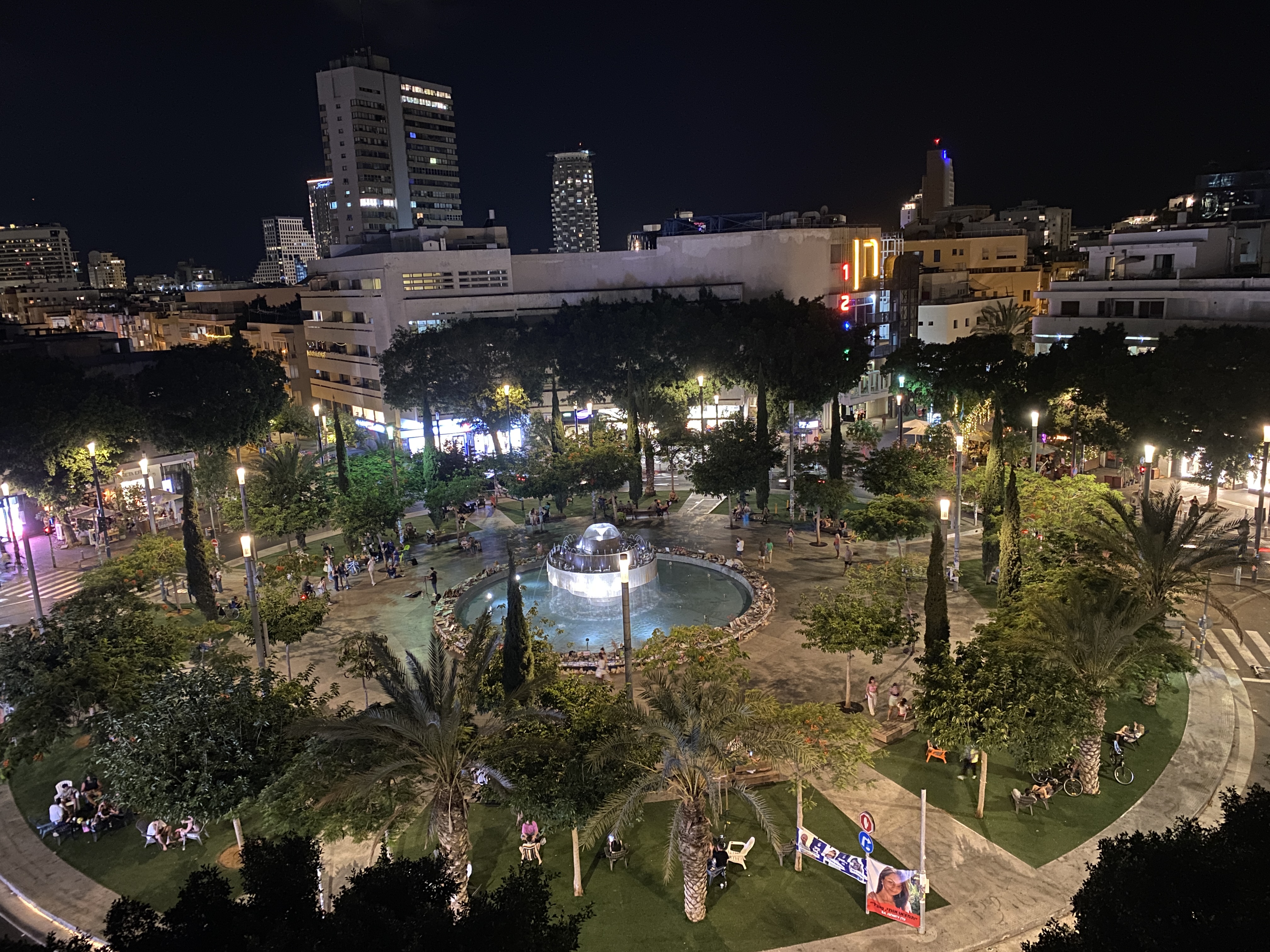 כיכר דיזנגוף