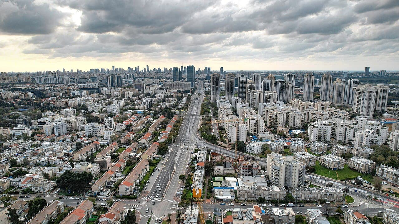 בית הראשונים פתח תקווה