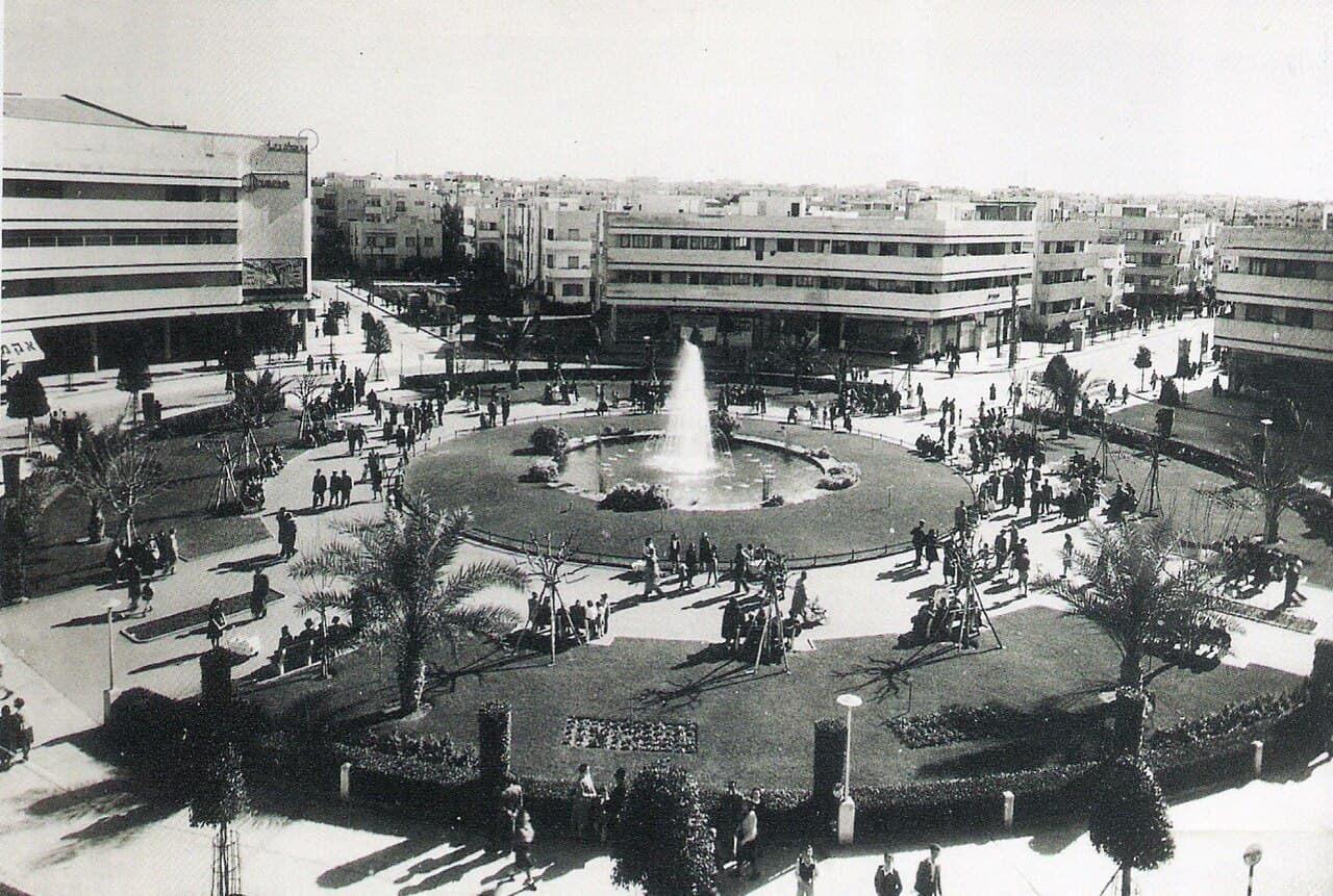 העיר הלבנה